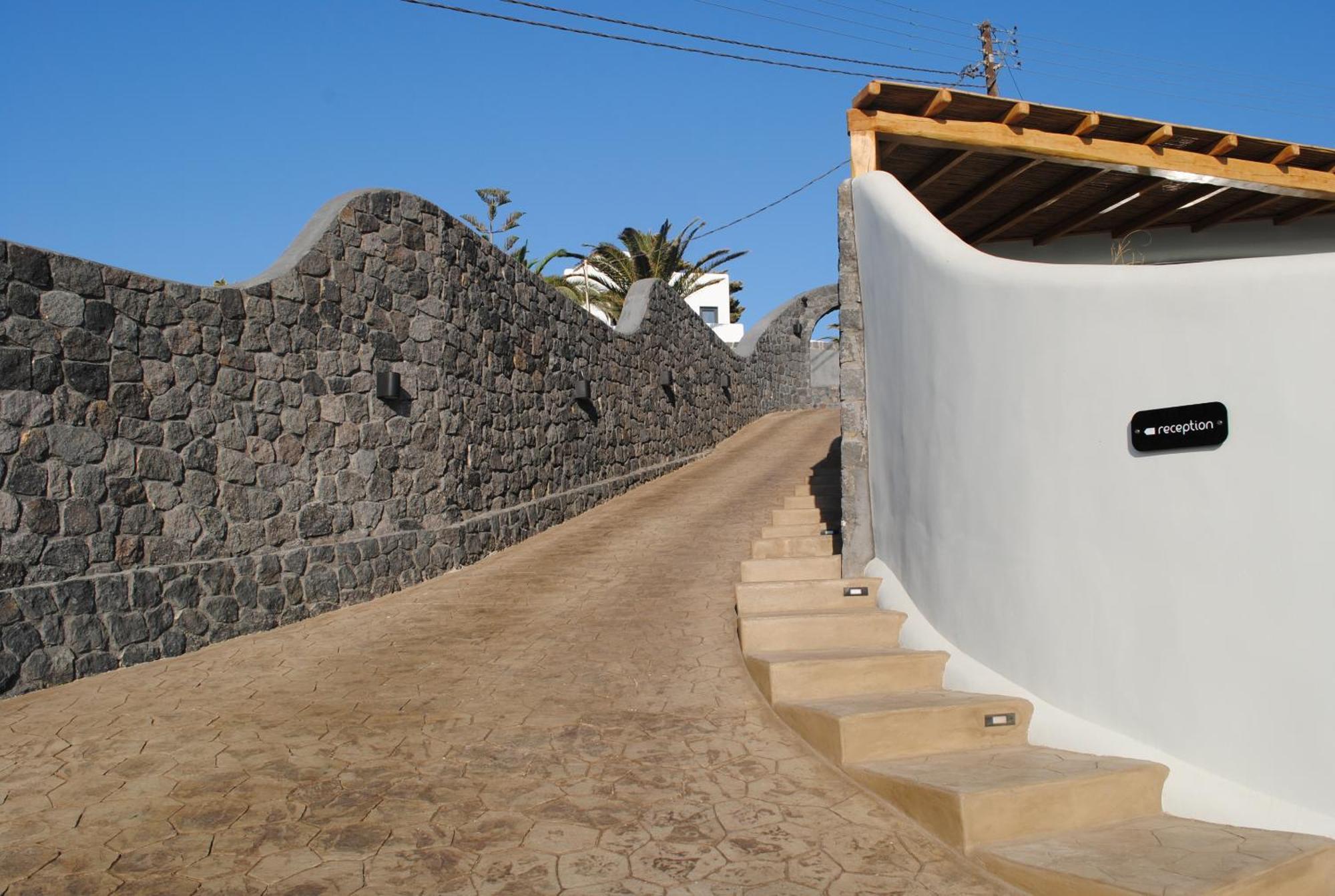 Secret Path Luxury Villas Imerovígli Buitenkant foto