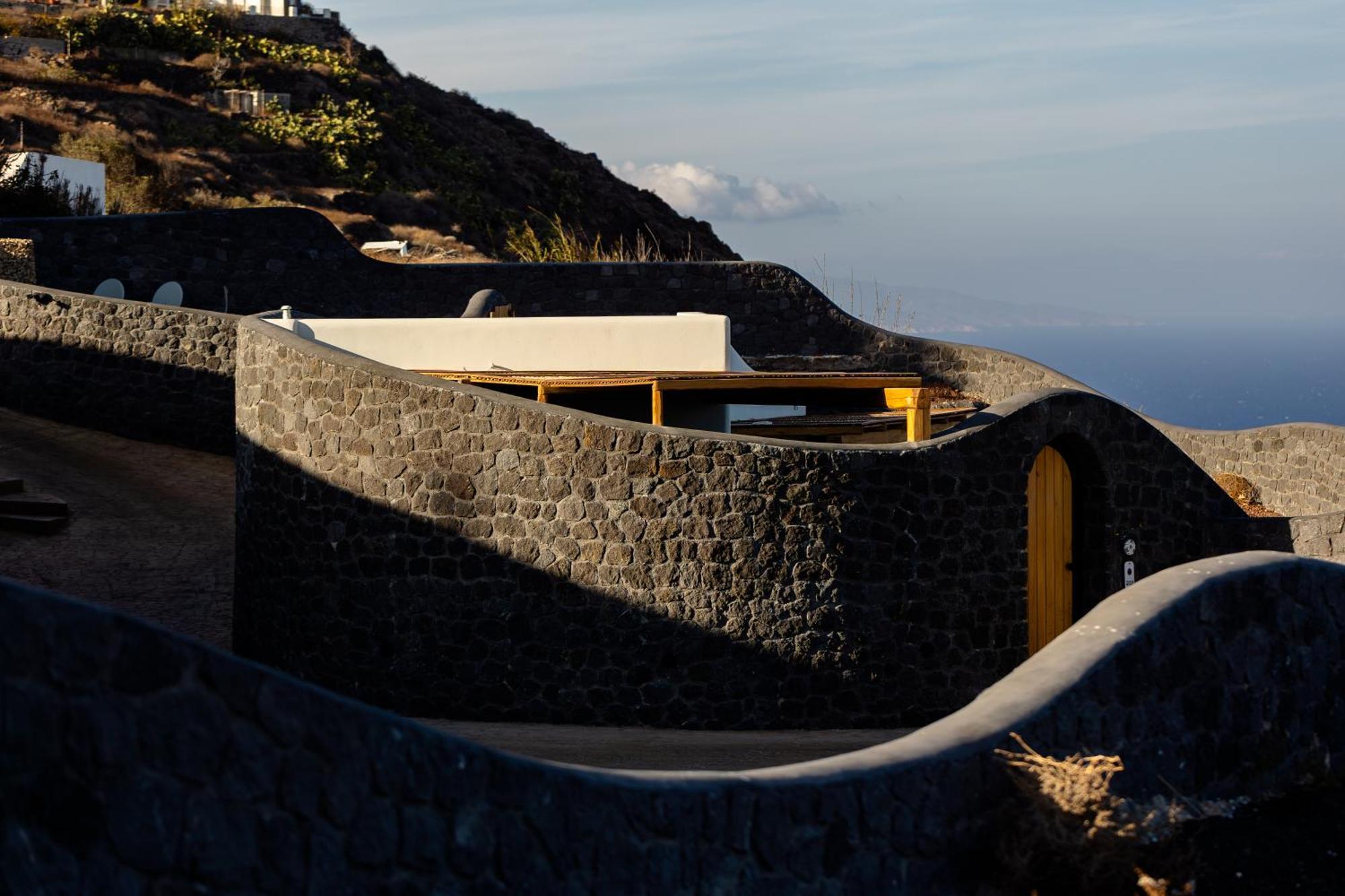 Secret Path Luxury Villas Imerovígli Buitenkant foto